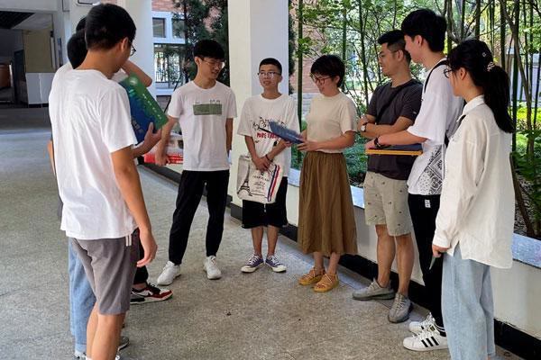 學生入學5天被打死後，職高校風再引熱議，難怪擠破頭也要進普高