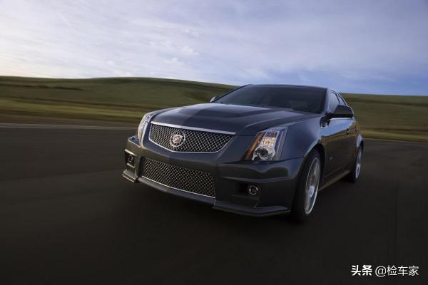 放棄奧迪A6L，花17萬買輛6年的凱迪拉克CTS頂配值嗎？