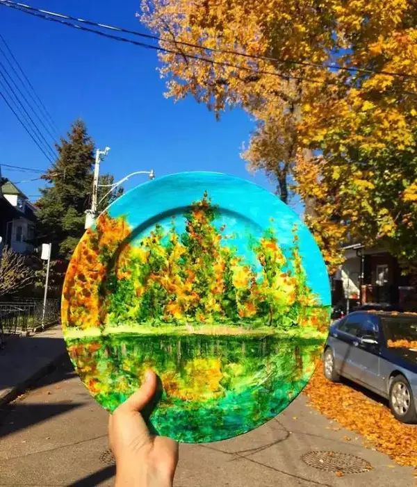 從服務員到藝術家，她只做了一件事