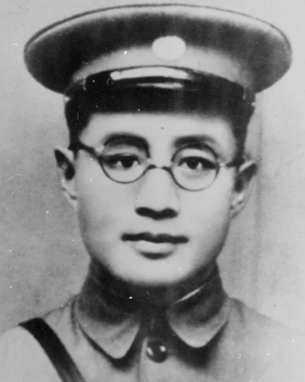 1955年全軍大授銜,這麼重要的場合,為何有3位元帥缺席了? 1955年全軍大授銜,這麼重要的場合,為何有3位元帥缺席了?