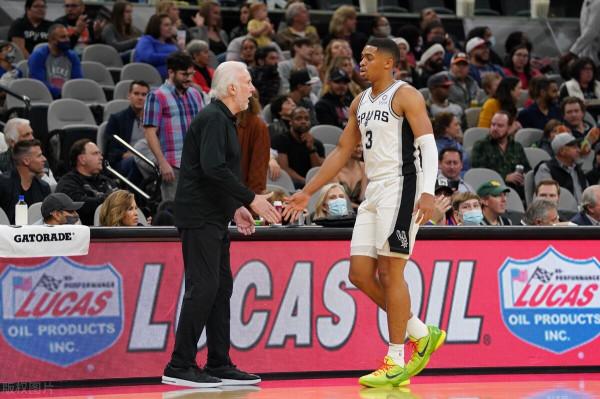 庫裡牛！勇士估值60.3億直逼尼克斯！湖人56億第三，籃網36億第四