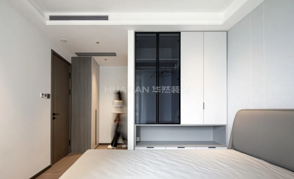 152㎡現代四居，簡約大氣的家，點亮格調的生活