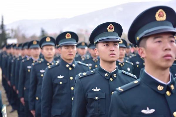 授銜!我宣誓…… 授銜!我宣誓……