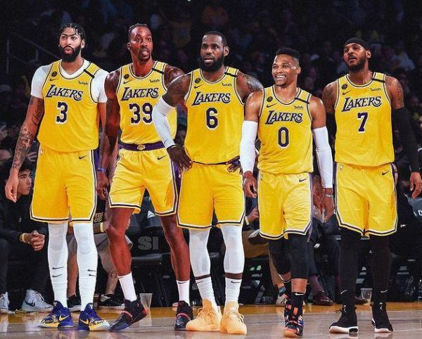 湖人佩總滿意今夏引援,有望減輕詹皇壓力,詹皇瘦身備戰新賽季 湖人佩總滿意今夏引援,有望減輕詹皇壓力,詹皇瘦身備戰新賽季