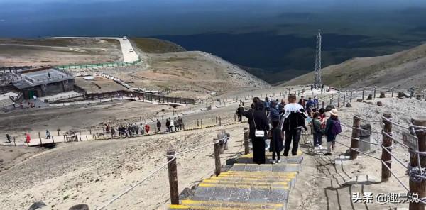 長白山天池，中朝兩國界湖，難得一見的火山口仙境