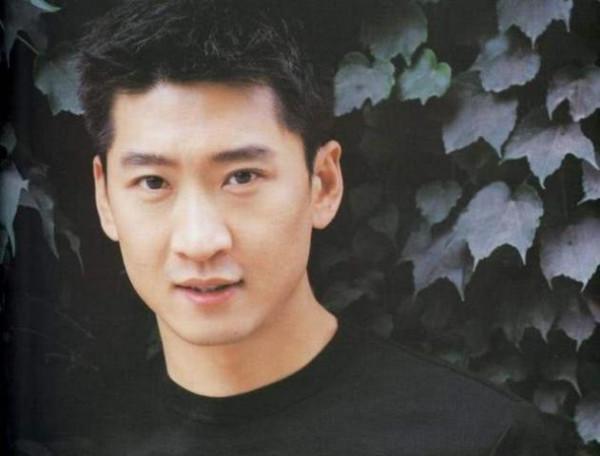 從“一夜爆紅”到“銷聲匿跡”,周杰經歷了什麼? 從“一夜爆紅”到“銷聲匿跡”,周杰經歷了什麼?