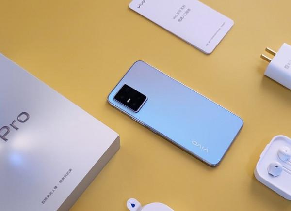 3K-4K熱機推薦:vivo S10新品首降三星優惠1500 3K-4K熱機推薦:vivo S10新品首降三星優惠1500
