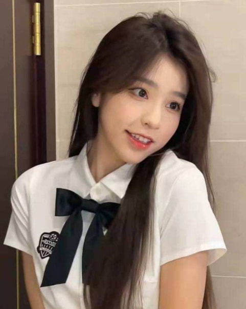 劉思瑤整容“實錘”？整容醫院拿她當成功案例，網友：方臉能整嗎