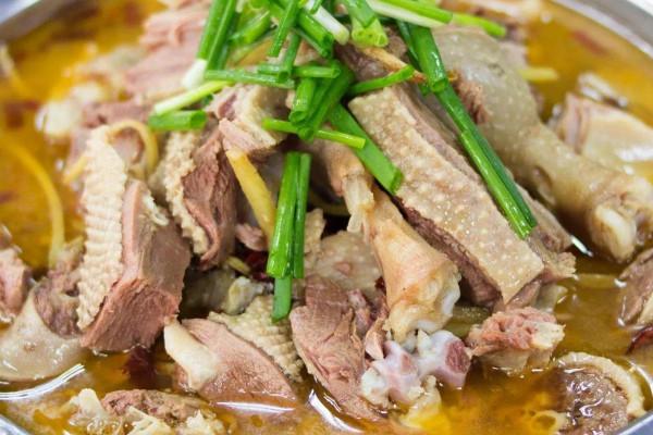 從“紅極一時”到“門庭冷落”，河南固始鵝塊遭遇了啥？很現實