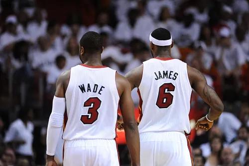 NBA《詹姆斯傳》：是非功過、平淡傳奇