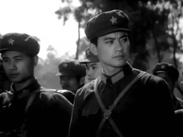 7部評分最高的對越自衛反擊戰電影，每一部都讓人淚目，英雄無畏