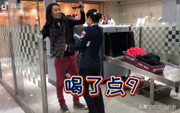 90年代走紅的搖滾歌手現狀，有人離世有人發瘋，竇唯一蹶不振