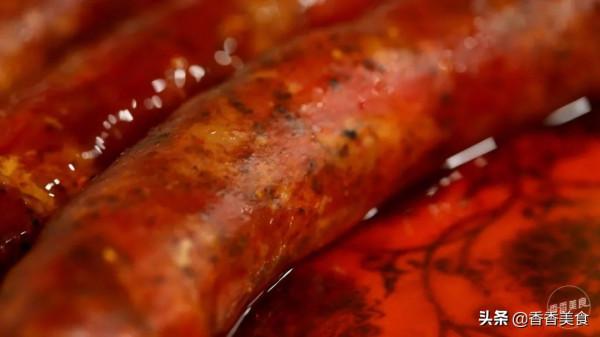 屋裡不讓坐,想吃坐門外,這館子咋這麼牛? 屋裡不讓坐,想吃坐門外,這館子咋這麼牛?