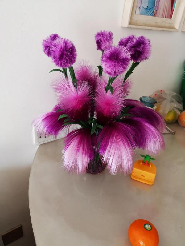 手工製作的蘆葦和蒲公英 手工製作的蘆葦和蒲公英