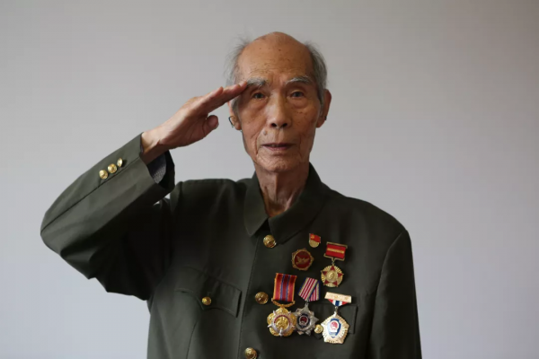 身體已被打穿，他卻繼續報著：“敵機高度……”——從長津湖走來的司法行政人（一）