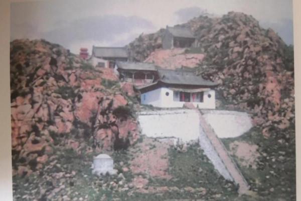 察右後旗喇嘛教寺廟—阿貴廟 察右後旗喇嘛教寺廟—阿貴廟