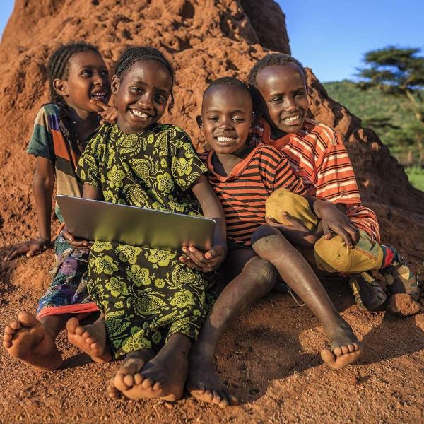 黑人體格壯碩,人口密度大,為何沒在冷兵器時代去征服世界呢? 黑人體格壯碩,人口密度大,為何沒在冷兵器時代去征服世界呢?