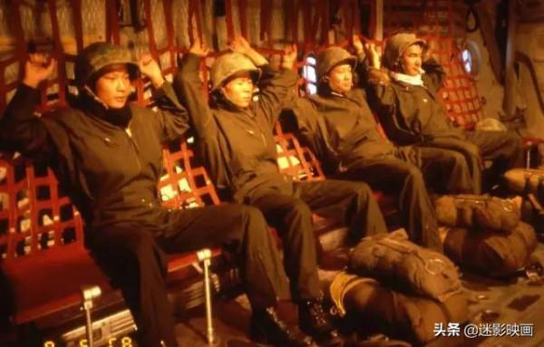 34年前，洪金寶請來20位打星，沒人敢碰的題材，卻成港片影史巔峰