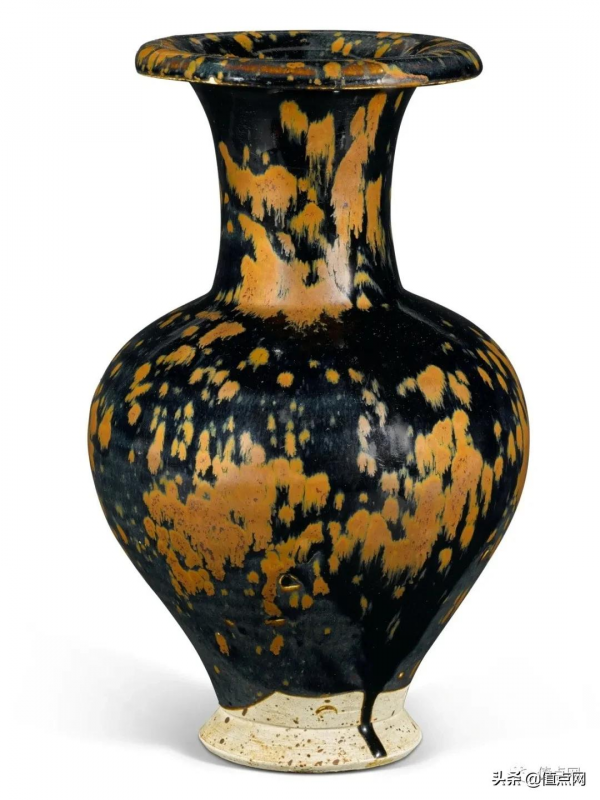 一年前RMB 400萬驚喜成交 |「乾隆粉彩天球瓶」降價再現倫敦拍賣 一年前RMB 400萬驚喜成交 |「乾隆粉彩天球瓶」降價再現倫敦拍賣