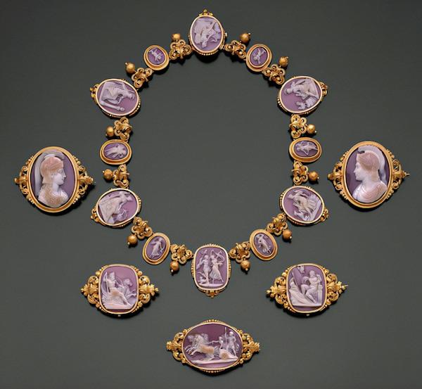 貝殼也可成為藝術品，中國螺鈿PK國外卡梅奧，誰比較好看？