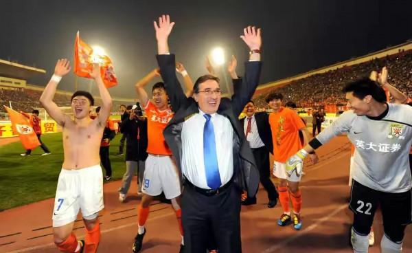 劃重點！阿曼主教練：若輸國足將引咎辭職