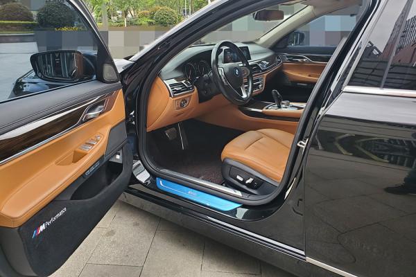 52萬想撿漏一臺精品寶馬7系,不料碰上召回車輛,客戶:中獎了 52萬想撿漏一臺精品寶馬7系,不料碰上召回車輛,客戶:中獎了