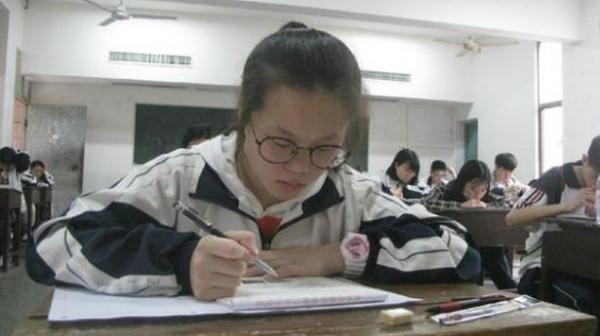 新政策出臺,2022年高考新增“身份限制”,部分考生或將無緣高考 新政策出臺,2022年高考新增“身份限制”,部分考生或將無緣高考