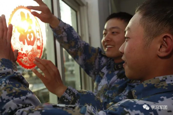 征衣不解！戰位有我，請安心過年