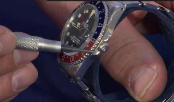 1966年他用940元買下一塊手錶，55年後價格漲到52萬