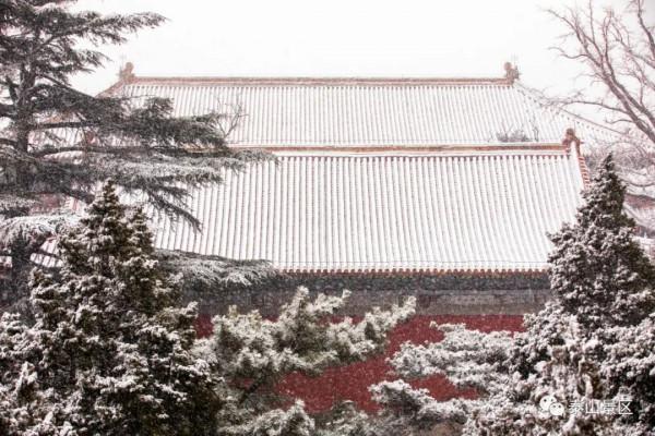 雪後岱廟，超凡脫俗不染塵