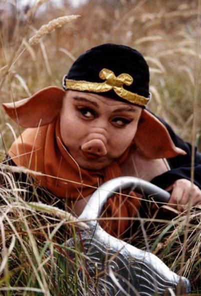 徐崢回憶大二脫髮困擾,笑稱歲月沒殺掉豬,10版豬八戒他最成功? 徐崢回憶大二脫髮困擾,笑稱歲月沒殺掉豬,10版豬八戒他最成功?