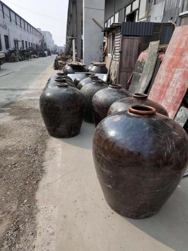 幾十年的老酒罈，釉水原汁原味