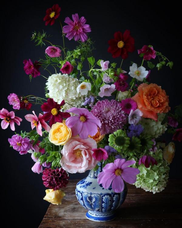 中秋插花，花團錦簇繁花似錦、月圓人團圓