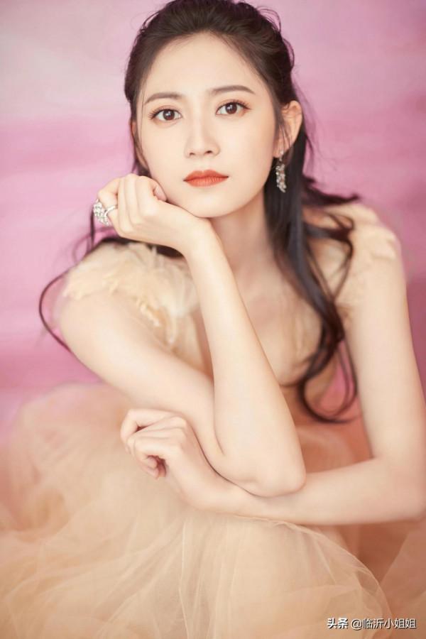 陳鈺琪，英爽颯氣的少女風，初戀女友的顏值，看了是否會心動呢？