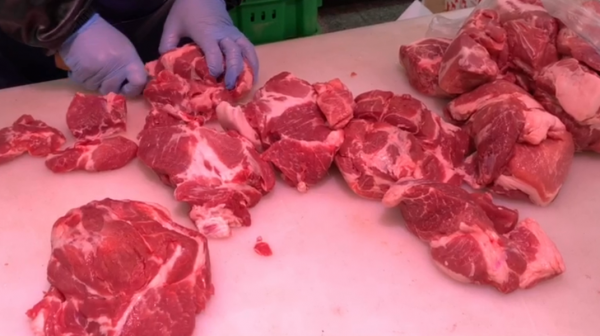 爺爺賣20年香腸,灌香腸秘方就這麼被我洩露,愛吃臘腸要收藏好 爺爺賣20年香腸,灌香腸秘方就這麼被我洩露,愛吃臘腸要收藏好