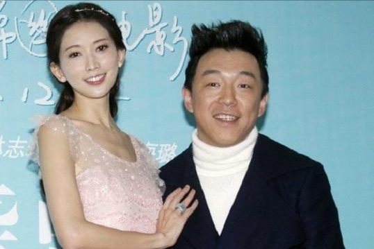 一臉問號,這10位當紅明星,個個人氣爆棚,卻拿不出幾部代表作 一臉問號,這10位當紅明星,個個人氣爆棚,卻拿不出幾部代表作