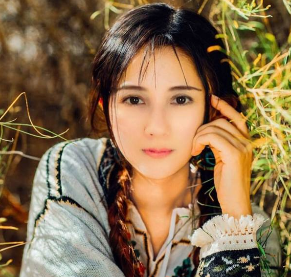 悲慘鄭豔麗：豪門夢碎，當年紙醉金迷，如今零落成泥