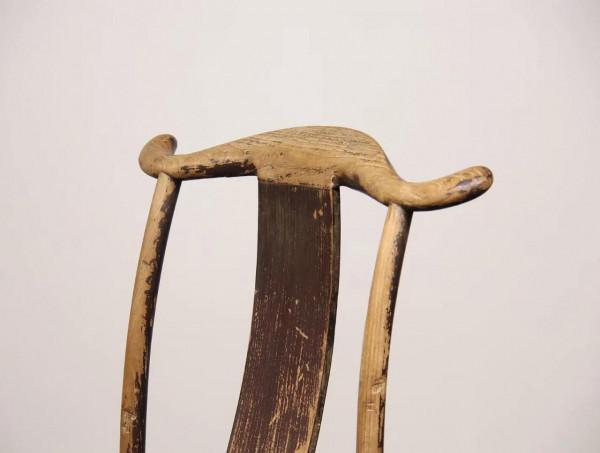 牛角式四出頭官帽椅，書櫃，條凳