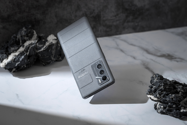 2021年買手機敲重點,充電快+長續航全都要,這3款手機做到了 2021年買手機敲重點,充電快+長續航全都要,這3款手機做到了