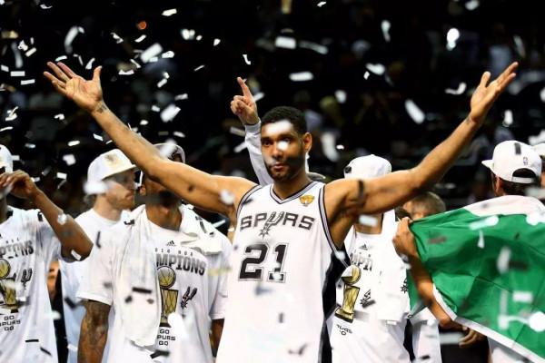 後喬丹時代最具含金量總冠軍排名,司機、OK組合、詹姆斯上榜 後喬丹時代最具含金量總冠軍排名,司機、OK組合、詹姆斯上榜