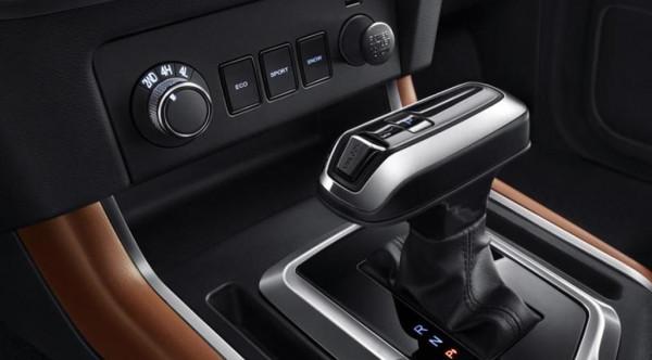 不愧是“巨無霸”銳騏6，長超5.3米配雙叉臂，比猛禽霸氣