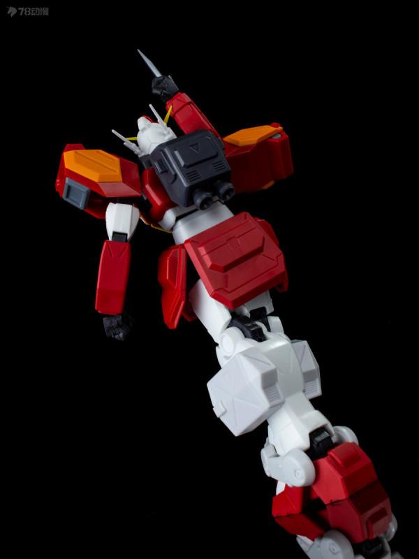 78民間測評：GUNDAM UNIVERSE 重灌高達 Gundam Heavyarms