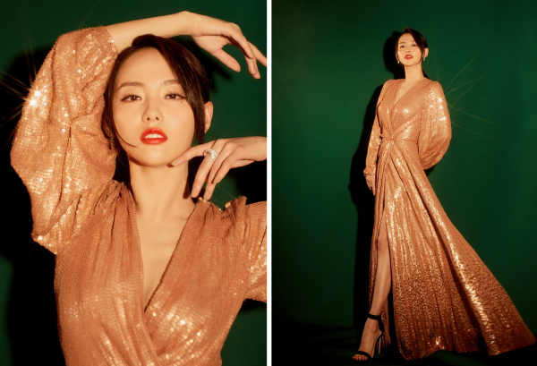 張嘉倪與老公展現“最萌身高差”,穿亮片裙挺亮眼,真有女人味 張嘉倪與老公展現“最萌身高差”,穿亮片裙挺亮眼,真有女人味