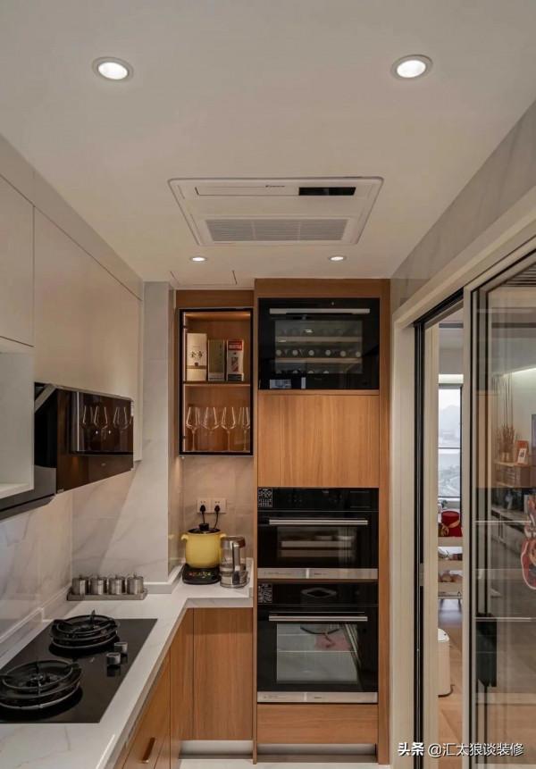 看來看去，還是這種樸素自然的裝修更溫暖耐看，場面讓人極度舒適