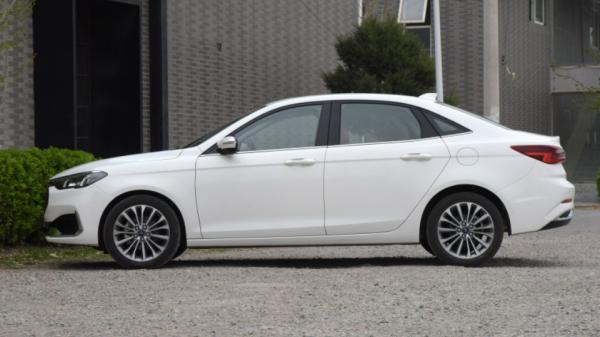 福特福睿斯用車調查：超級大保3000元，養車還不貴？