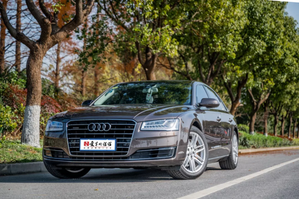 五十萬預算選啥好？一步到位買二手奧迪A8L