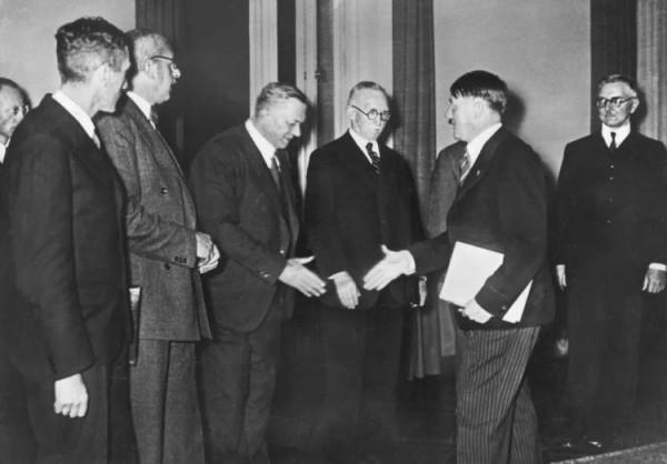 一枚印戒背後的古董商辛酸史