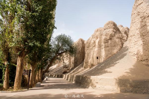敦煌除了莫高窟,還有一千多年前的西千佛洞,門票低,遊客少很多 敦煌除了莫高窟,還有一千多年前的西千佛洞,門票低,遊客少很多
