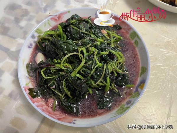 中秋家宴，母親做了滿滿一桌菜，曬圈火了，網友：口水直流，羨慕