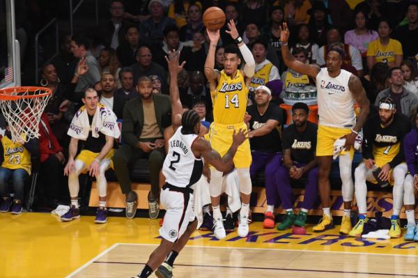 被湖人無情拋棄後,主動拒絕霍華德,拒絕湖人!你總算想通一件事 被湖人無情拋棄後,主動拒絕霍華德,拒絕湖人!你總算想通一件事